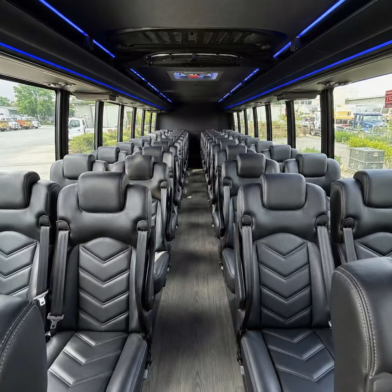 fremont 25 passenger minibus rental